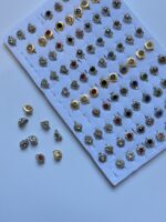 Mini brooch pin | random design